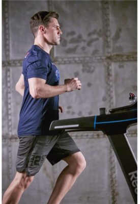Reebok Jet 300 Treadmill man running
